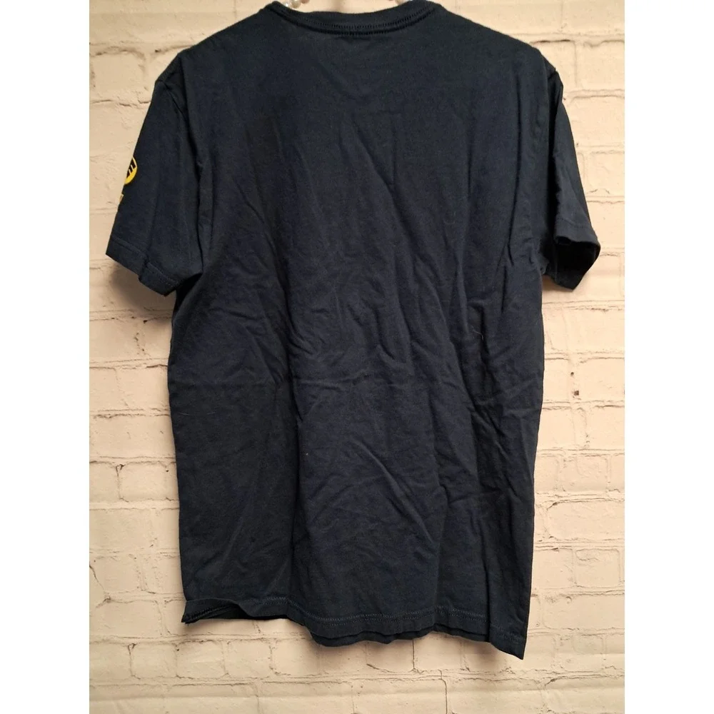 Roald Dahls Charlie And The Chocolate Factory Unisex Skyline T Shirt. Small